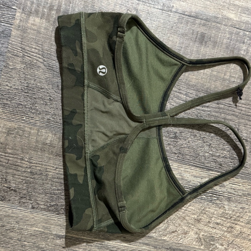 Camouflage work out/ yoga top. Lululemon